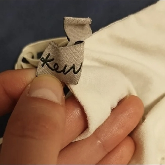 Lace-Trimmed Camisole in Cream - Picture 2 of 7